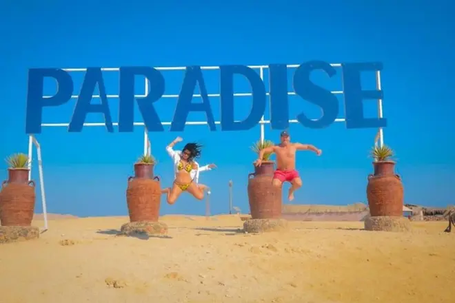 Paradis Island Full Day Boat Trip from Hurghada'