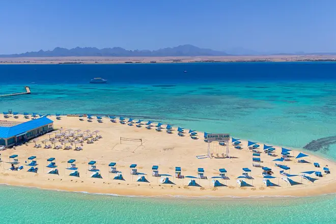 Paradis Island Full Day Boat Trip from Hurghada'